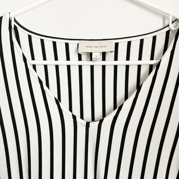 🟢Skies Are Blue Striped V-neck Top Ruffle Sleeves S - Picture 5 of 7